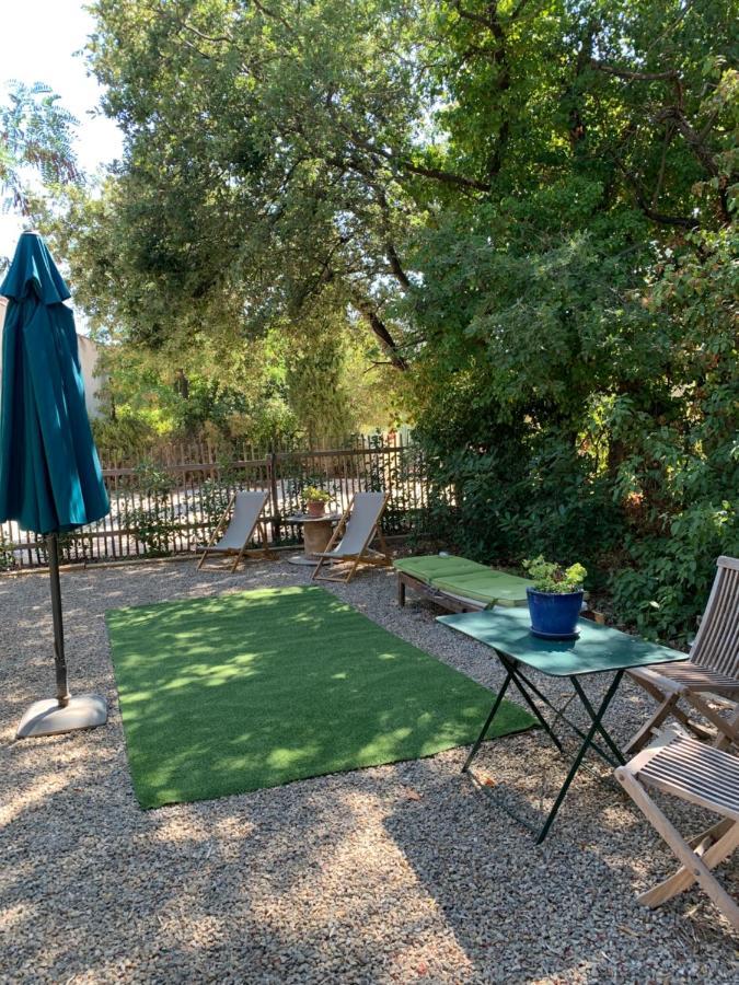 Le Clos Du Bonheur Le Pradet Luaran gambar